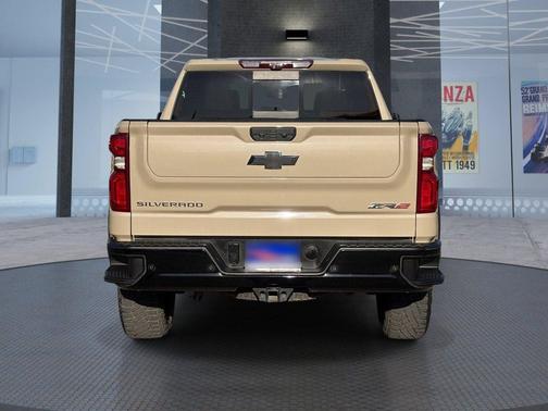 Sand Dune Metallic 2022 Chevrolet Silverado 1500 ZR2