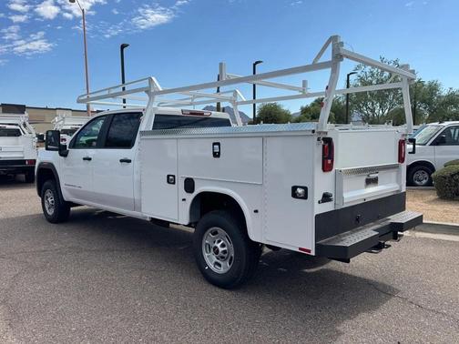 2025 GMC Sierra 2500 Base
