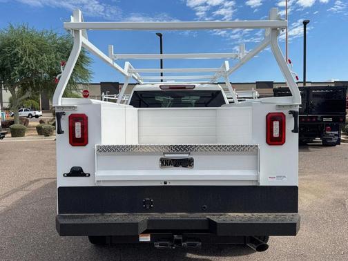 2025 GMC Sierra 2500 Base