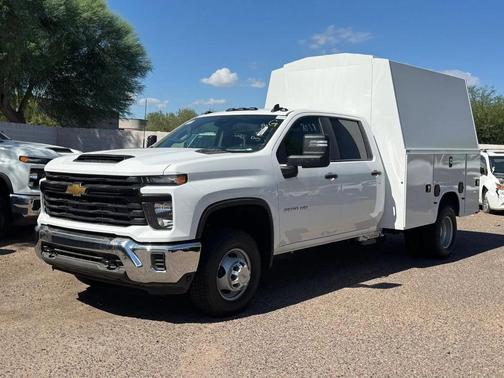 2025 Chevrolet Silverado 3500 WT