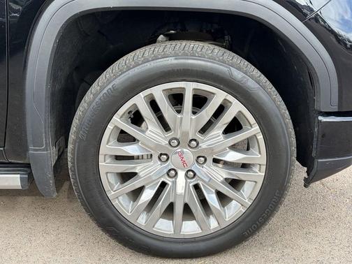 Onyx Black 2025 GMC Sierra 1500 Denali