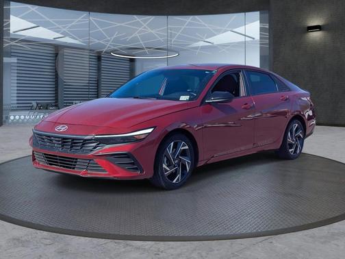 2025 Hyundai ELANTRA Sport