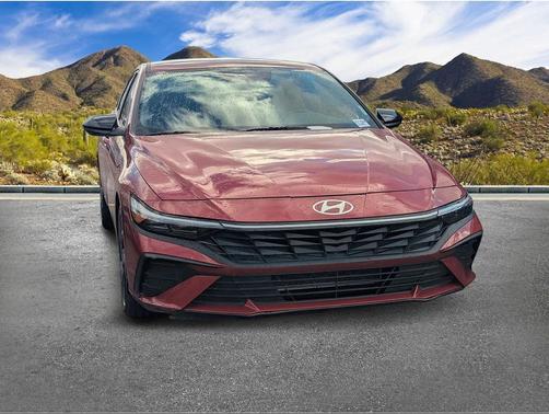 2025 Hyundai ELANTRA Sport