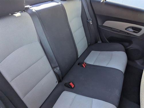 2015 Chevrolet Cruze LS