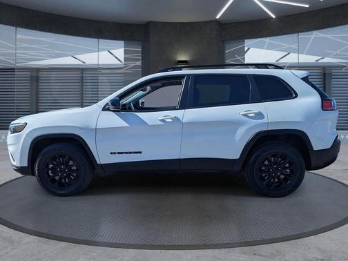 2023 Jeep Cherokee Altitude