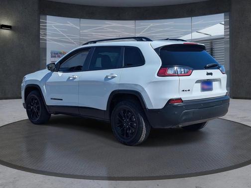 2023 Jeep Cherokee Altitude