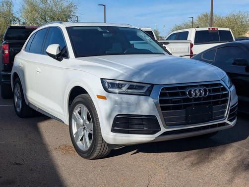 2019 Audi Q5 2.0T Premium Plus