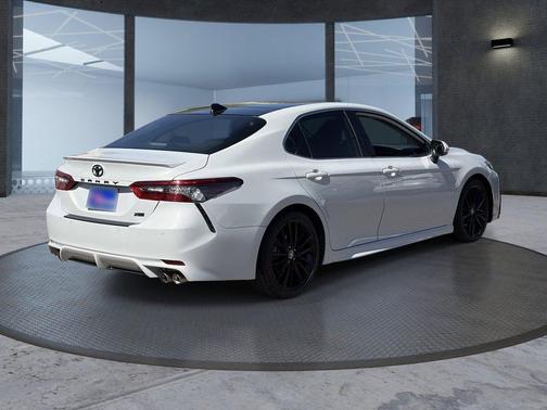 Ice Edge 2023 Toyota Camry XSE