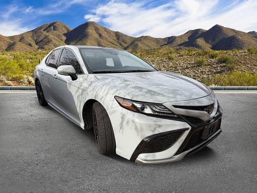 Ice Edge 2023 Toyota Camry XSE