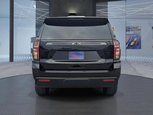 2021 Chevrolet Suburban 4WD Z71