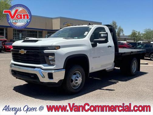2025 Chevrolet Silverado 3500 WT