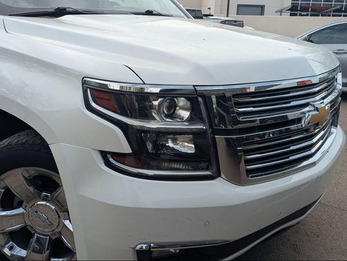 Iridescent Pearl Tricoat 2017 Chevrolet Tahoe Premier