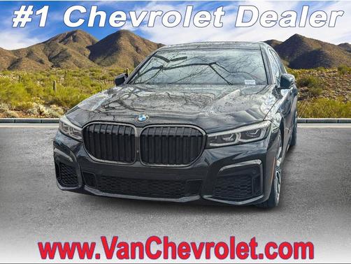 2021 BMW 740 740i