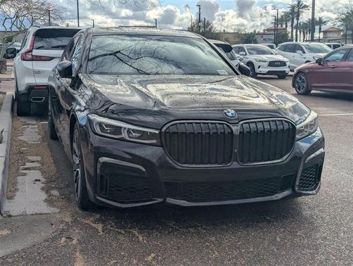 2021 BMW 740 740i