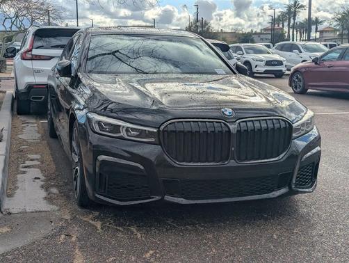 2021 BMW 740 740i