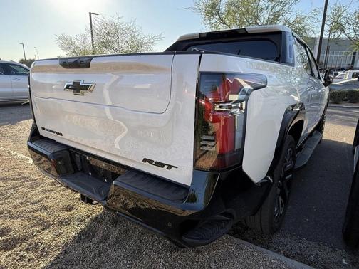 2024 Chevrolet Silverado EV First-Edition RST 4WD