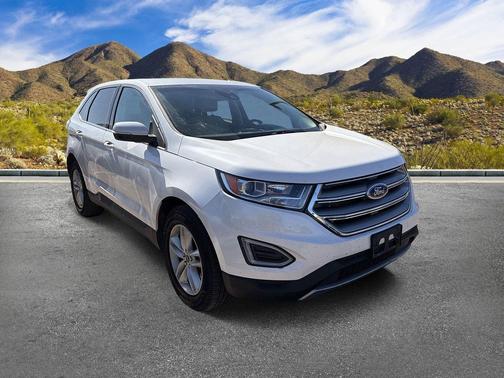 White 2018 Ford Edge SEL