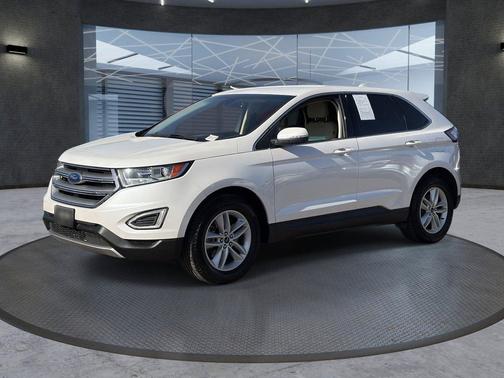 White 2018 Ford Edge SEL