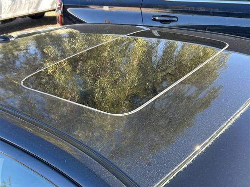 2010 Lincoln MKZ Base