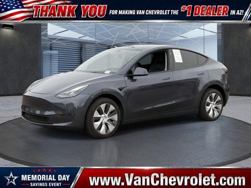 2022 Tesla Model Y Long Range Dual Motor All-Wheel Drive
