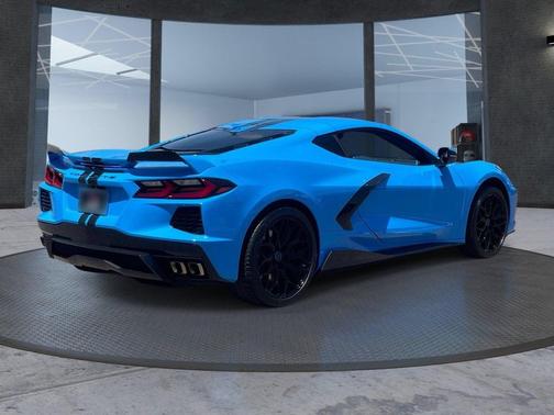 Rapid Blue 2023 Chevrolet Corvette Stingray w/3LT