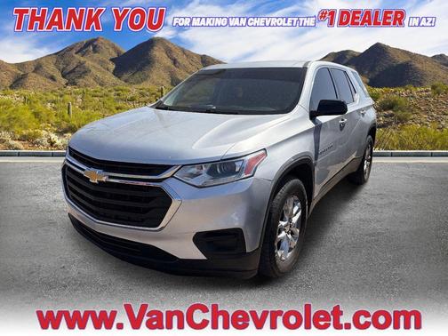 Silver Ice Metallic 2018 Chevrolet Traverse LS