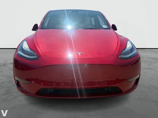 2022 Tesla Model Y Long Range Dual Motor All-Wheel Drive