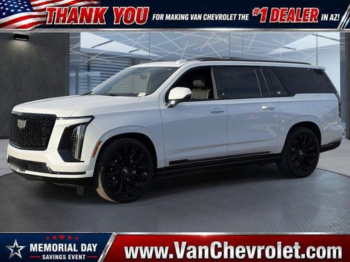 Vibrant White Tricoat 2026 Cadillac Escalade ESV Sport