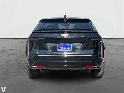 2024 Cadillac LYRIQ Luxury w/1SE
