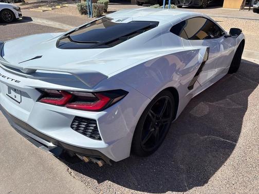 2022 Chevrolet Corvette Stingray w/2LT