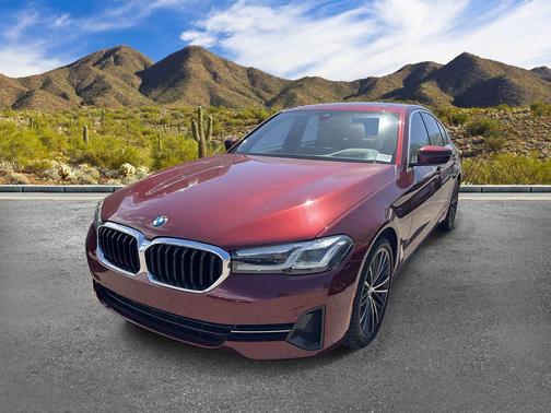 Aventurin Red Metallic 2023 BMW 530 i
