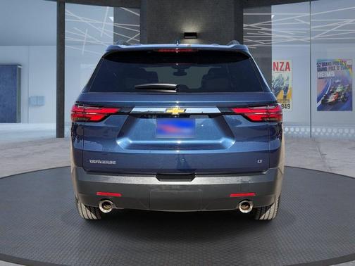Northsky Blue Metallic 2023 Chevrolet Traverse LT Cloth