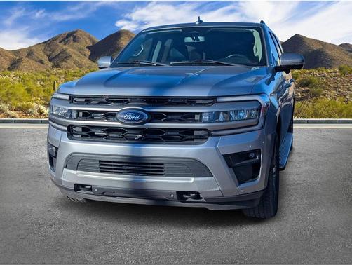 2023 Ford Expedition Max XLT