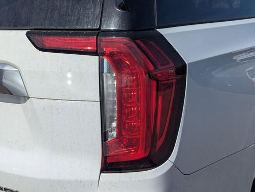 Summit White 2021 GMC Yukon XL Denali