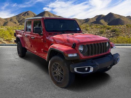 Firecracker Red Clearcoat 2025 Jeep Gladiator Sport S