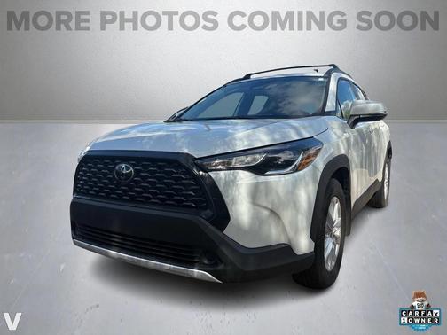 2024 Toyota Corolla Cross LE