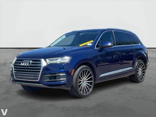 2019 Audi Q7 55 Premium Plus