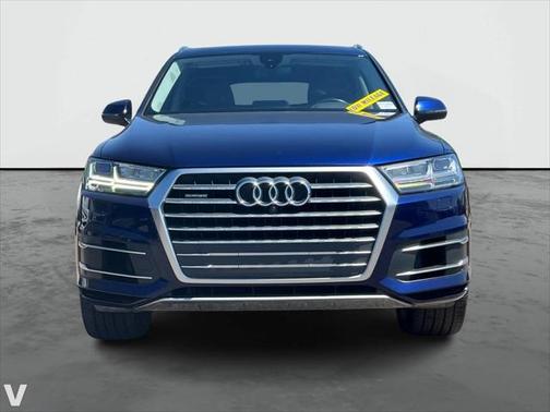 2019 Audi Q7 55 Premium Plus