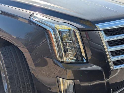 Dark Granite Metallic 2017 Cadillac Escalade Luxury