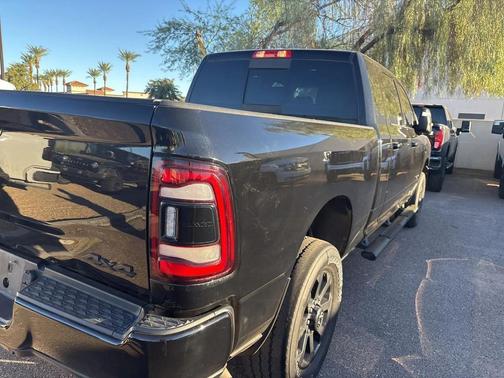 2024 RAM 2500 Laramie Crew Cab 4x4 6'4' Box