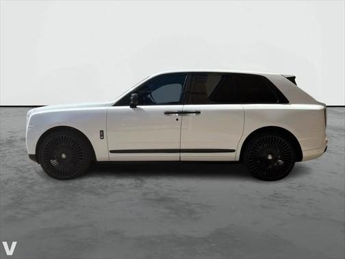 2020 Rolls-Royce Cullinan Base