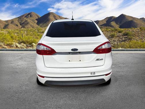 Oxford White 2019 Ford Fiesta S