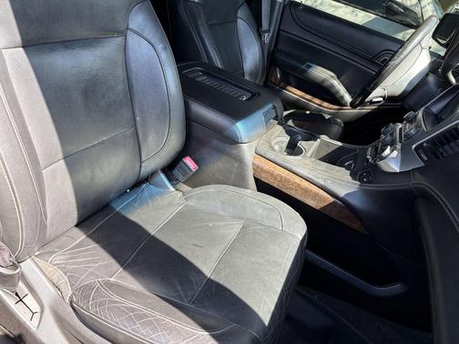 Black 2015 Chevrolet Suburban 1500 LT