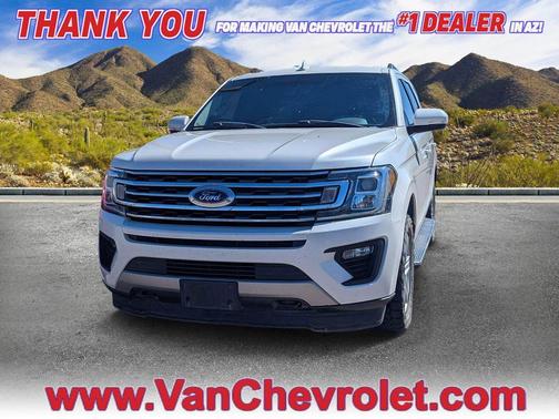 White 2018 Ford Expedition XLT