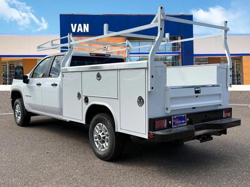 2025 Chevrolet Silverado 2500 WT