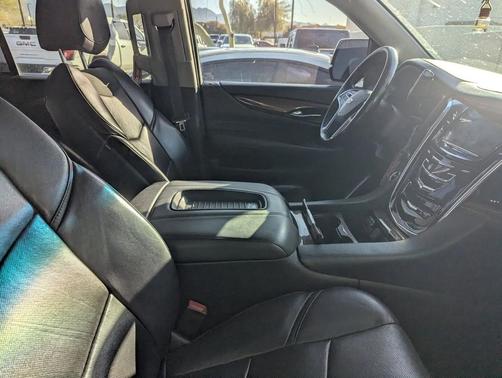 2018 Cadillac Escalade Premium Luxury