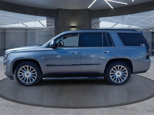 2018 Cadillac Escalade Premium Luxury
