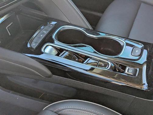 2021 Buick Envision FWD Essence