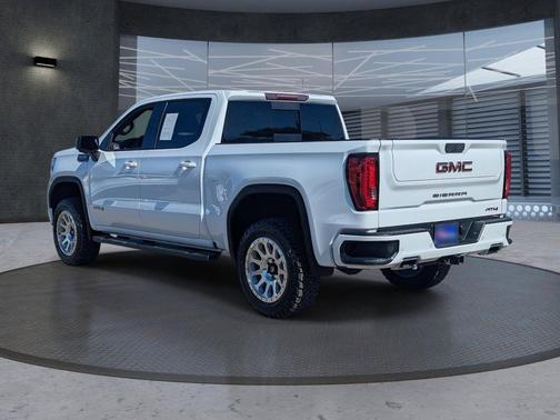 Summit White 2020 GMC Sierra 1500 AT4