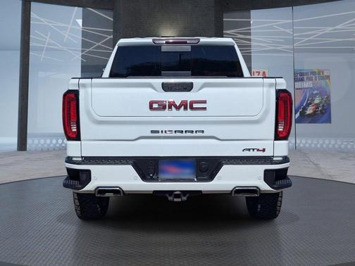 Summit White 2020 GMC Sierra 1500 AT4